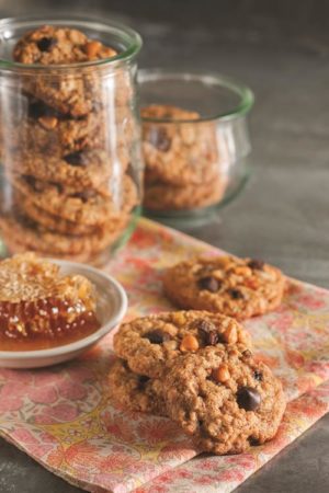 Chewy honey oatmeal cookies
