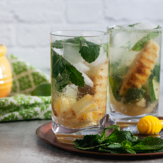 Grilled Pineapple Mojitos