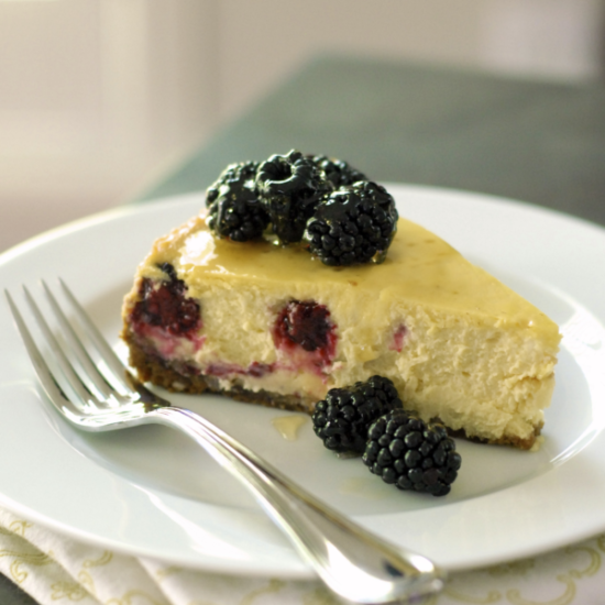 Honey and Blackberry Cheesecake with Gingersnap Crust
